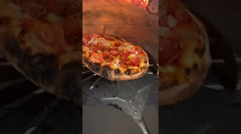 Pepperoni Wood Fired Pizza  🔥🔥  Authentic Pizza Ovens